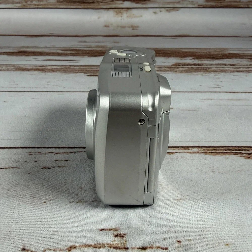 SAMSUNG Maxima Zoom 80 GLM 35mm Camera with Date Imprint Used